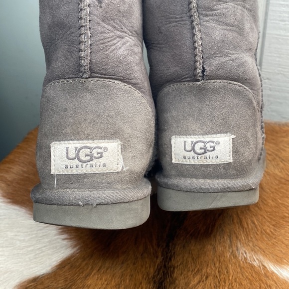 Womens UGG winter boots size 6 check them out very nice thanks 🙏 - Picture 6 of 12